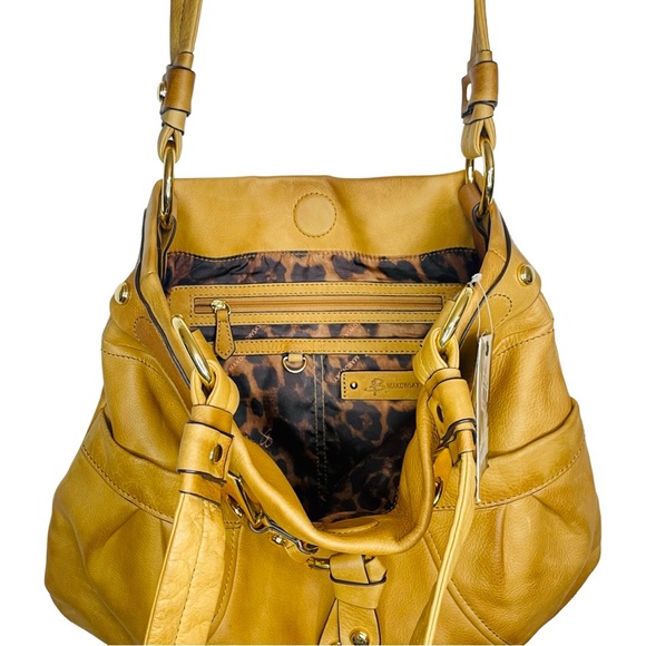 NWT - B MAKOWSKY - Tan Pebble Leather Shoulder Handbag With Dust Bag! - Picture 7 of 17